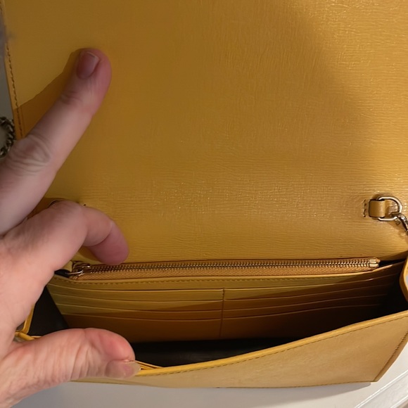 GUCCI Wallet on Chain Calfskin Medium Betty Crossbody WOC Yellow - Picture 14 of 17